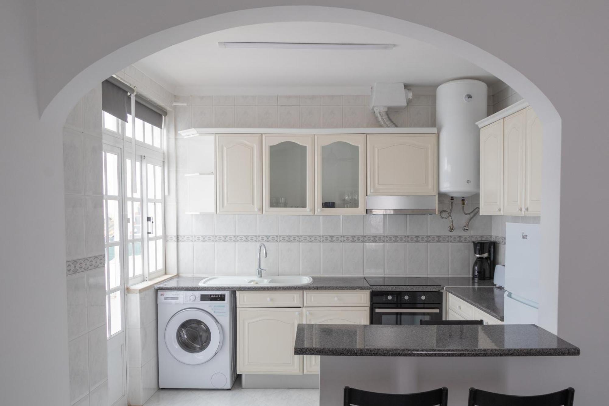 Blife Martinya House - Private Rooms And Apartments 오양 외부 사진
