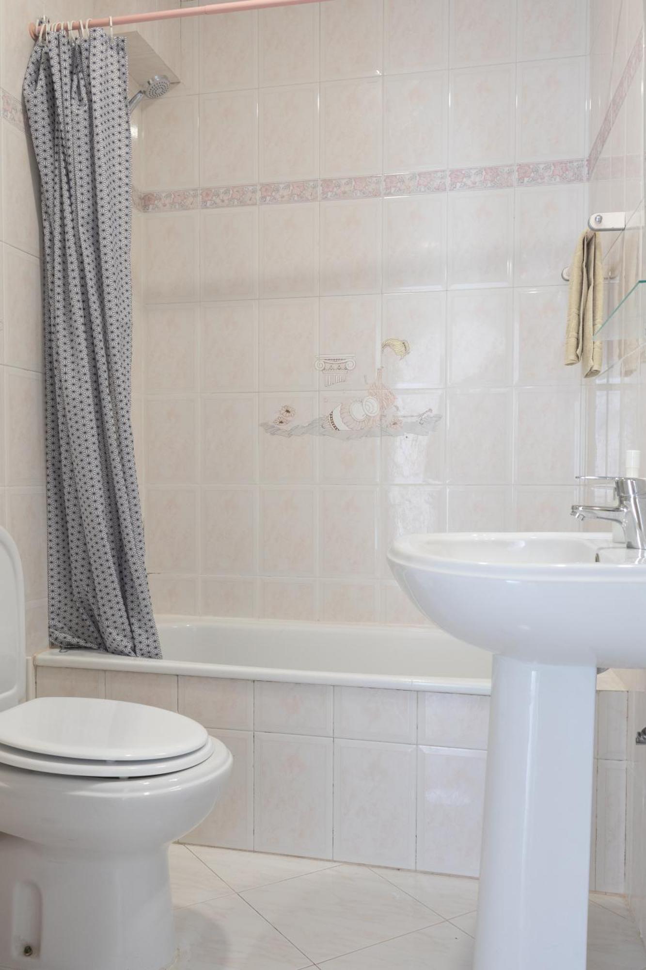 Blife Martinya House - Private Rooms And Apartments 오양 외부 사진
