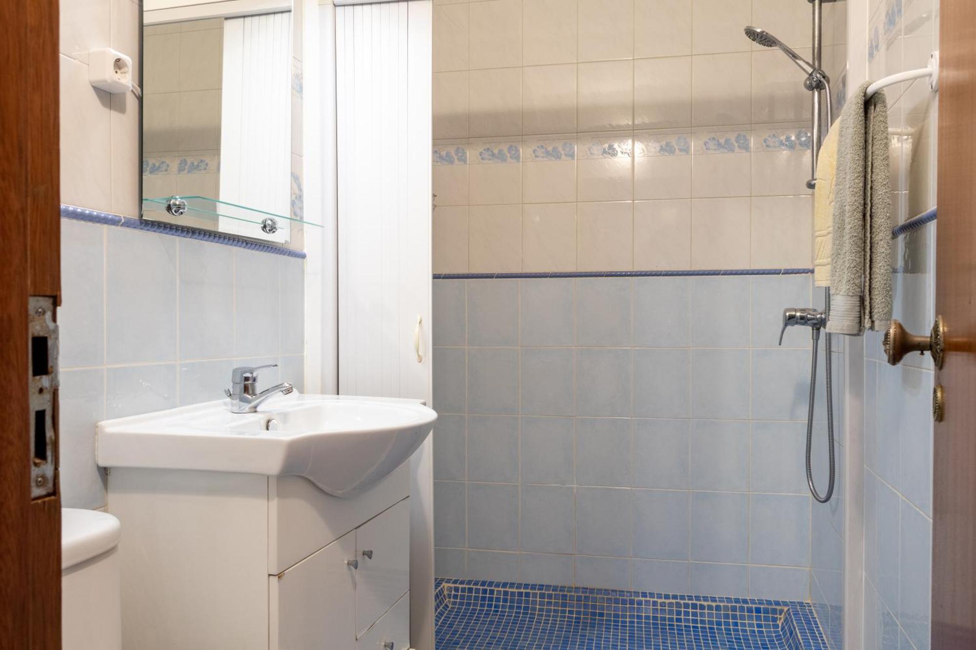 Blife Martinya House - Private Rooms And Apartments 오양 외부 사진