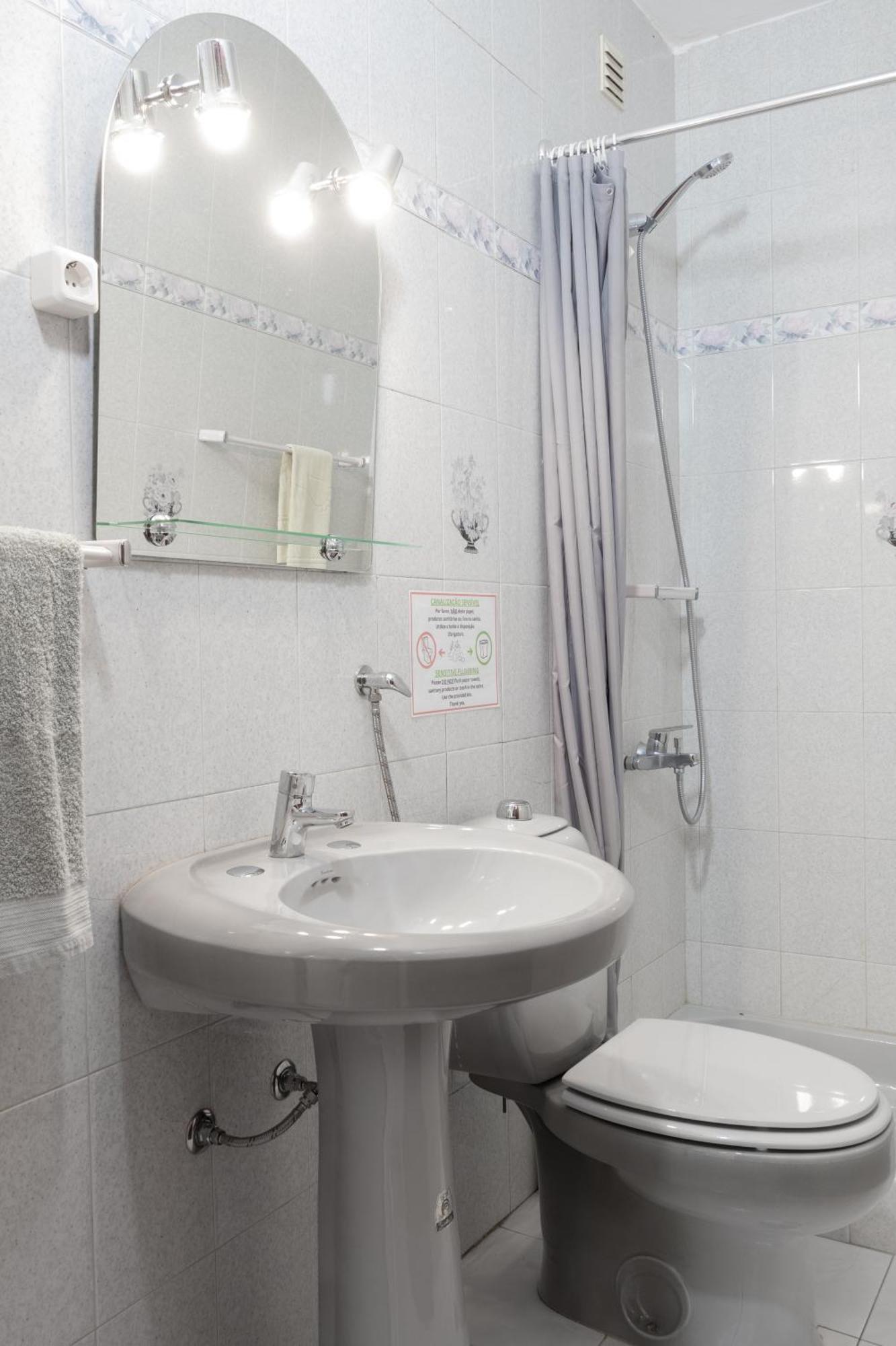 Blife Martinya House - Private Rooms And Apartments 오양 외부 사진